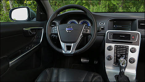 2013 Volvo S60 T6 R-Design Polestar cabin