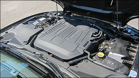 2014 Jaguar XK Series Coupe XKR engine