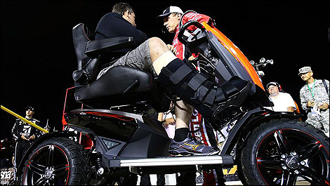 NASCAR Tony Stewart broken leg