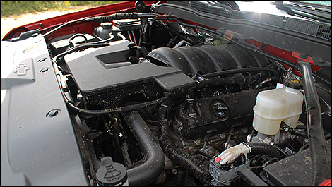 2014 Chevrolet Silverado engine