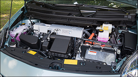 2013 Toyota Prius Plug-In Hybrid engine