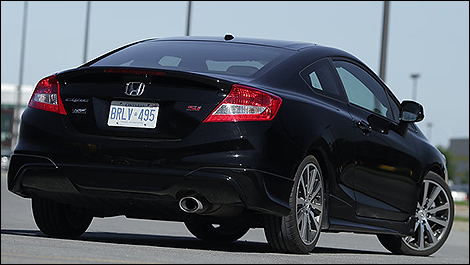 2013 Honda Civic Si Coupe HFP rear 3/4 view