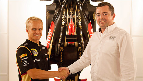 F1 Lotus Eric Boullier Heikki Kovalainen