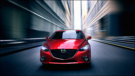 2014 Mazda3 GT front view