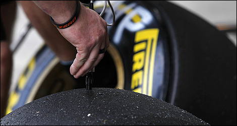 F1 Pirelli tester