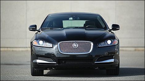 2013 Jaguar XF front view