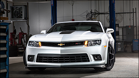 2014 Chevrolet Camaro Z/28 3/4 view