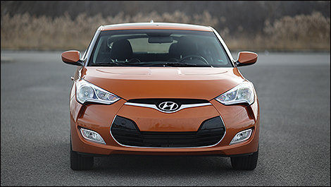 2013 Hyundai Veloster front view