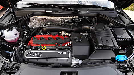 2014 Audi RS Q3 engine