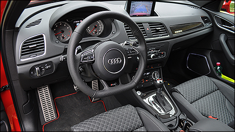 2014 Audi RS Q3 cabin