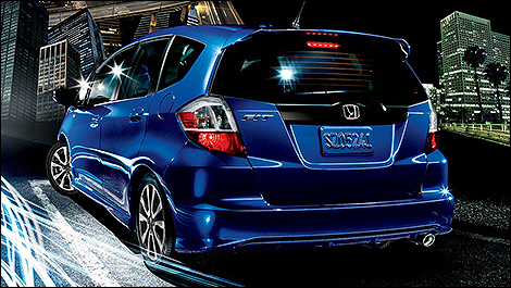 2014 Honda Fit rear 3/4 view