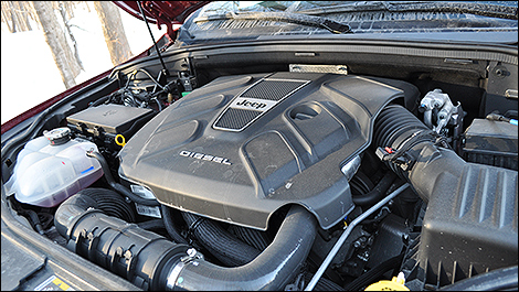 2014 Jeep Grand Cherokee Summit EcoDiesel engine
