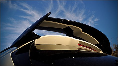 2015 Mercedes-Benz GLA 45 AMG oversize hatch-mounted spoiler