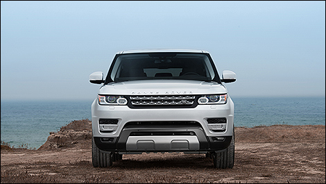 2014 Range Rover Sport HSE front view
