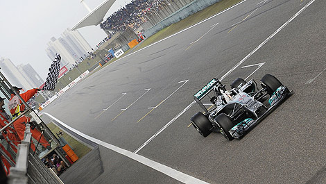 F1 Mercedes China Lewis Hamilton