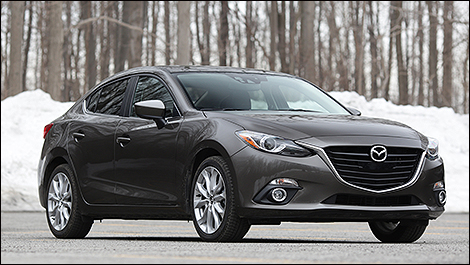 Mazda3 2014 vue 3/4 avant