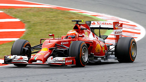 F1 Barcelona Kimi Raikkonen Ferrari F14 T