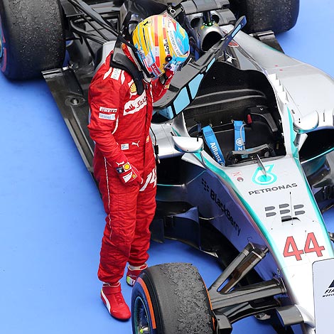 F1 Fernando Alonso Mercedes W05