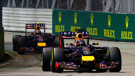 F1 Sebastian Vettel Red Bull Daniel Ricciardo Singapore