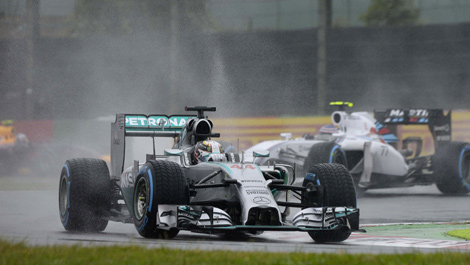 Lewis Hamilton, Mercedes W05 Suzuka Japanese Grand Prix