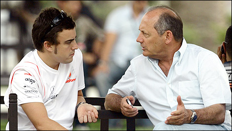 F1 Fernando Alonso McLaren Ron Dennis 2007