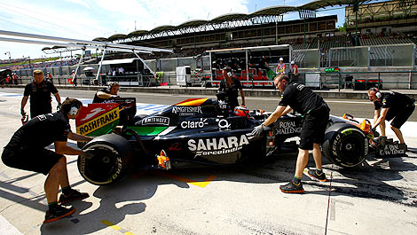 F1 Sahara Force India pitlane