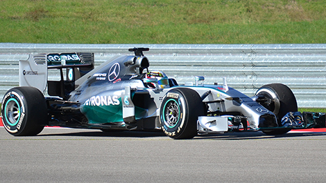 Lewis Hamilton, Mercedes W05