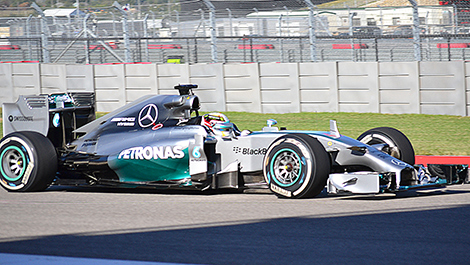 Lewis Hamilton, Mercedes W05