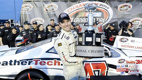 Louis-Philippe Dumoulin, champion NASCAR Canadian Tire 2014