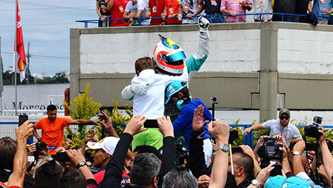 Rubens Barrichello, 2014 Brazilian Stock Car champion (Photo: stockcar.com.br)