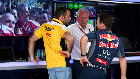 Renault's Cyril Abiteboul talking with Red Bull's Helmut Marko and Christian Hor