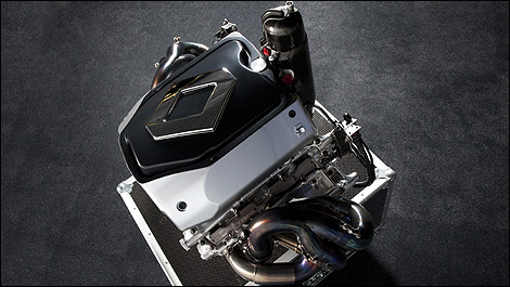 F1 Renault V8 engine 2.4 liters