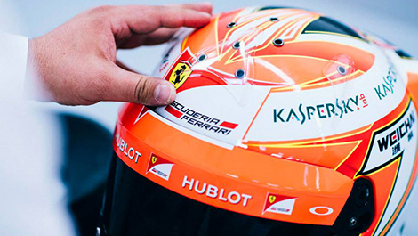 F1 Raikkonen Ferrari helmet