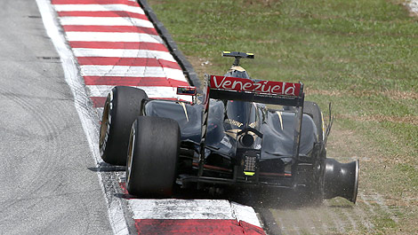 F1 Pastor Maldonado Lotus Malaysia