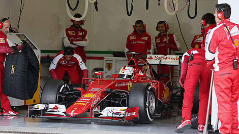 F1 Sebastian Vettel Ferrari SF15-T