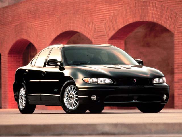 PONTIAC GRAND PRIX 2001