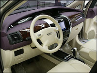 http://www.auto123.com/ArtImages/40154/inline_05.jpg