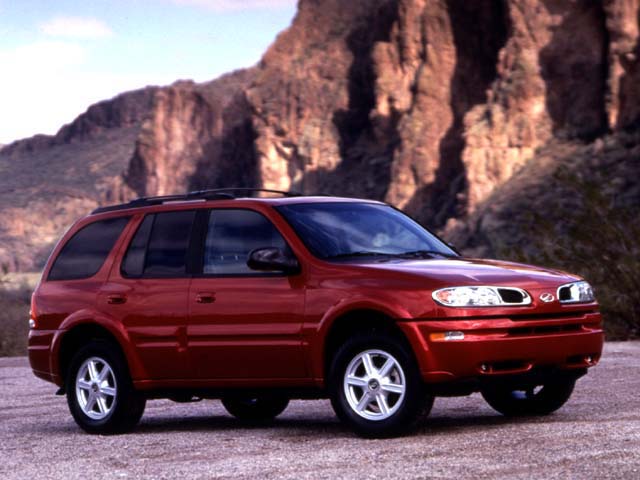 Chevrolet TrailBlazer, GMC Envoy et Oldsmobile Bravada: Le nouveau trio de GM Chevrolet TrailBlazer, GMC Envoy et Oldsmobile Bravada: Le nouveau trio de GM