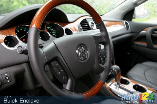 Buick Enclave 2008 : Premières impressions Buick Enclave 2008 : Premières impressions