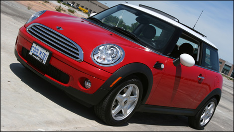 2007 Mini Cooper. 2007 MINI Cooper Road Test