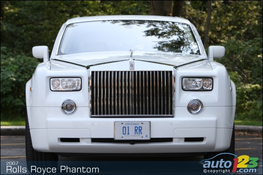 Rolls-Royce Phantom 2007 : essai (vidéo) Rolls-Royce Phantom 2007 : essai (vidéo)