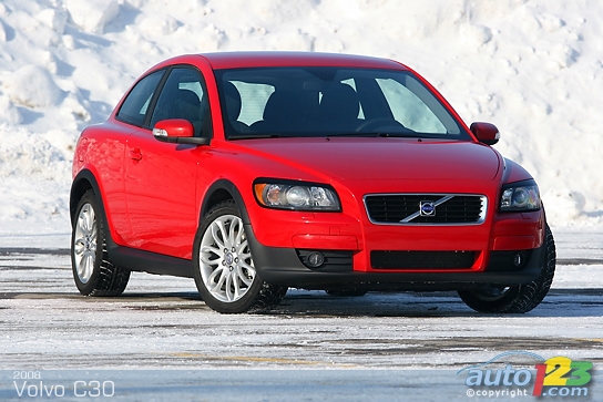 Volvo C30 2.4i 2008 : essai routier Volvo C30 2.4i 2008 : essai routier