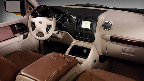 2006 Ford expedition interior accessories