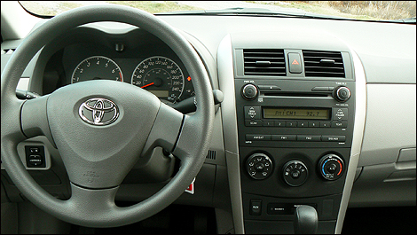 2010 Toyota Corolla Ce Review Video Auto123 Com