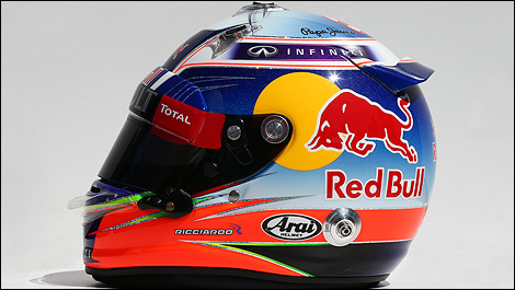 F1 Les Casques Des Pilotes De Formule 1 2014 Photos Auto123 Com