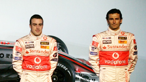 F1 Pedro De La Rosa Could Quit Ferrari As Well Auto123 Com